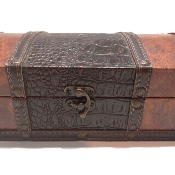 Leather and Alligator Skin Look Keepsake Box W/Latch About 10 x 6 x 3.5 In - Picture 2 of 7